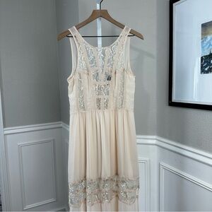 ASTR Blush Cream Maxi Lace Dress Size Large